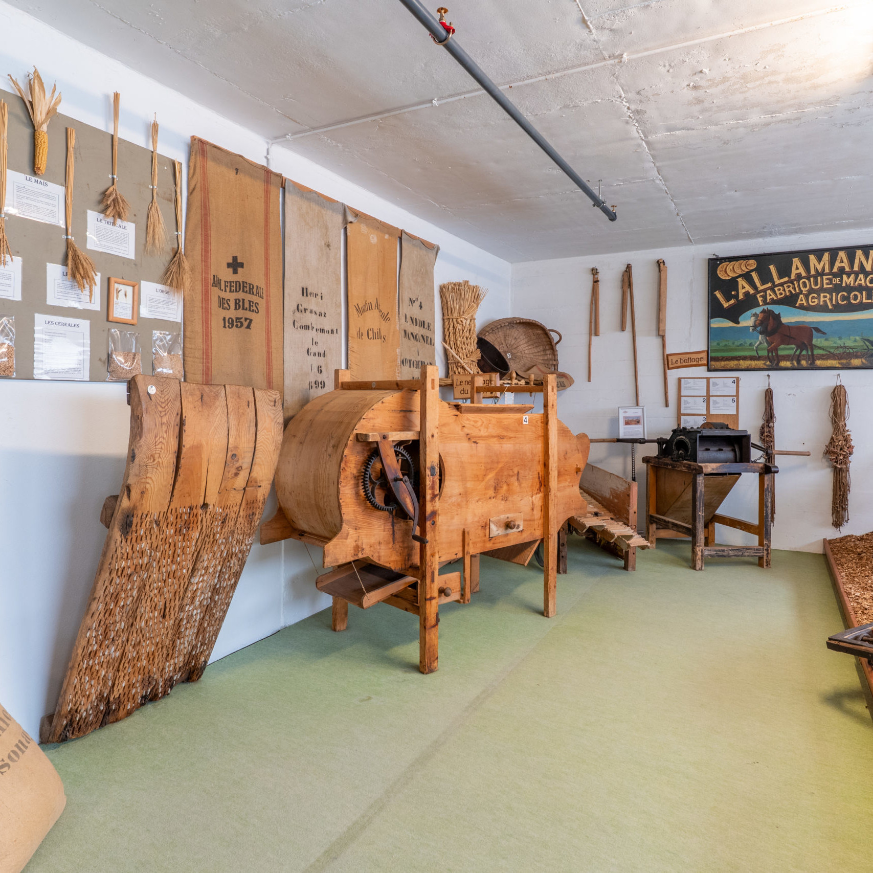 Photo des salles d'exposition du Moulin de Chiblins